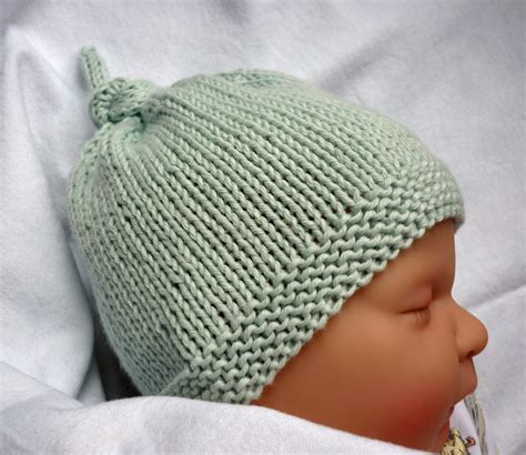 Baby Hat Knitting Pattern | A Knitting Blog