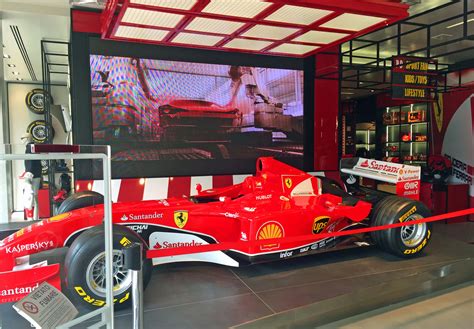 The Maranello Ferrari Store - A visit and review