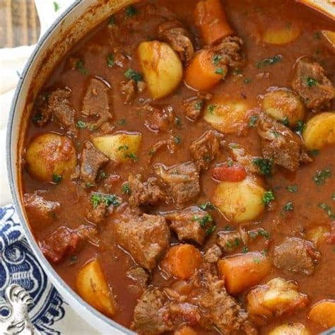 Authentic Goulash Recipe | Besto Blog