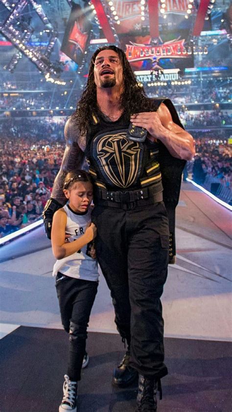 Pin by Klaudia on Roman Reigns | Wwe superstar roman reigns, Roman reigns wife, Wwe roman reigns