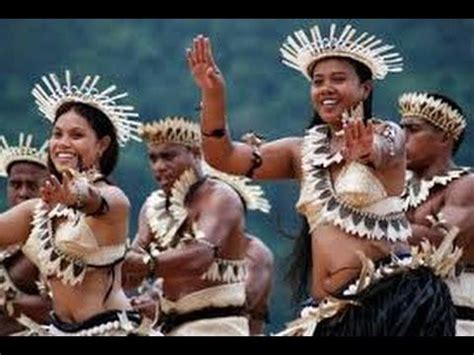 KIRIBATI: Witnessing amazing TRADITIONAL DANCING (TARAWA ATOLL, Central ...