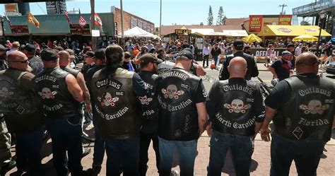 The Outlaws Motorcycle Club (1percenter MC) » SuperBike Newbie