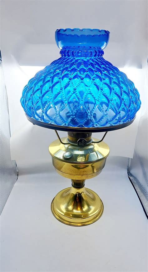 Vintage Aladdin Brass Oil Lamp With Diamond Quilted Shade, NO Chimney, Collectible Aladdin Oil ...