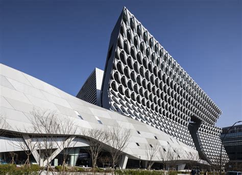 Kolon One & Only Tower / Morphosis Architects | ArchDaily