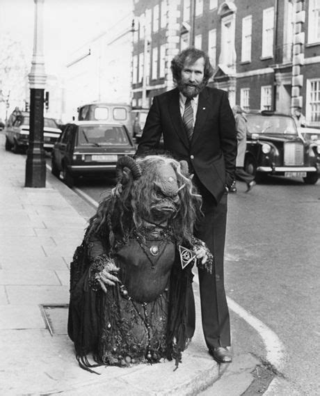 the dark crystal behind the scenes Jim Henson, The Muppets, The Muppet ...