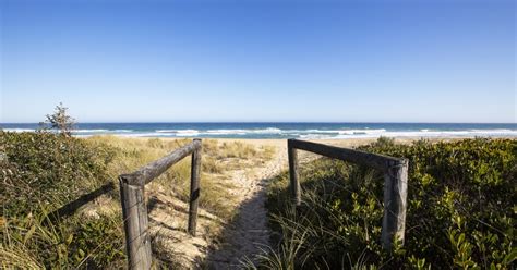 Ninety Mile Beach Travel Guide: Where to Eat, Stay… | Visit Gippsland