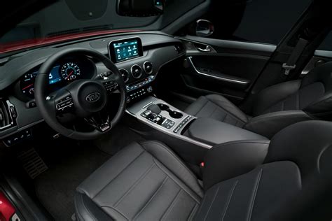 2018 Kia Stinger interior