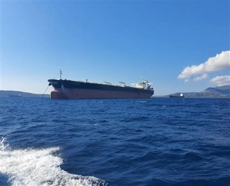 Iran says it seized oil tanker boarded by armed men in Gulf of Oman - Yemen Online