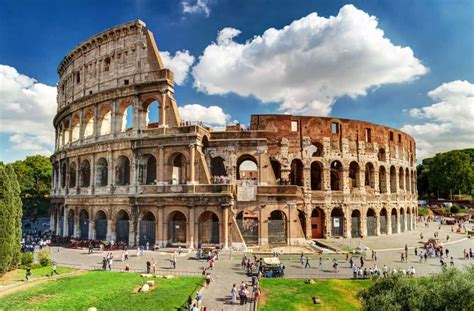 Must See Ancient Roman Ruins in Rome, Italy