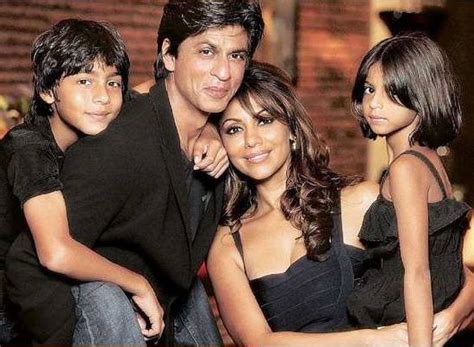 Gauri Khan Height, Age, Husband, Children, Family, Biography & More » StarsUnfolded