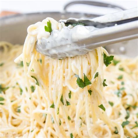 Creamy, Four Cheese Spaghetti | YellowBlissRoad.com