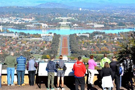 2023 Highlights of Canberra Full Day Tour