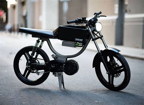 monday motorbikes M1 is a minimalist e-bike built for city commutes