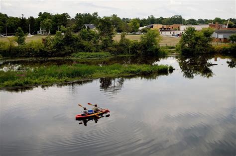 Michigan Senate votes to limit wetlands protection, toxic cleanup science - mlive.com