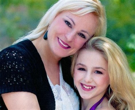 Chloe and Christi Lukasiak – Dance Moms | Dance moms chloe, Dance moms ...