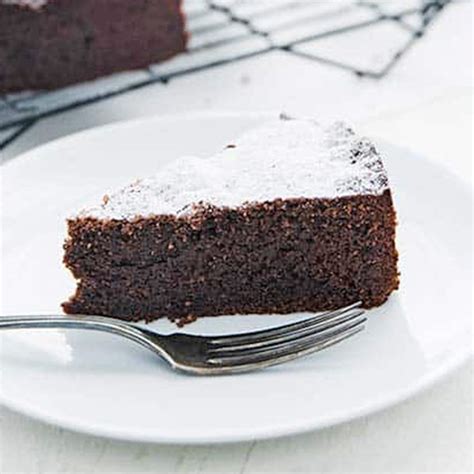 Torta Caprese Recipe (Chocolate Almond Flourless Cake) - Chef Billy Parisi