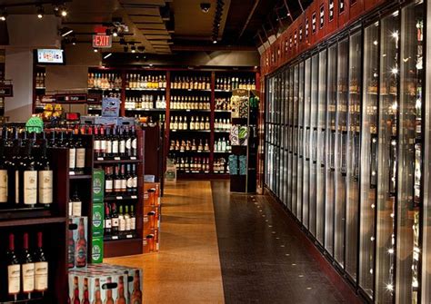 Image Liquor Store Design Ideas Download | Store design interior, Store design, Liquor store