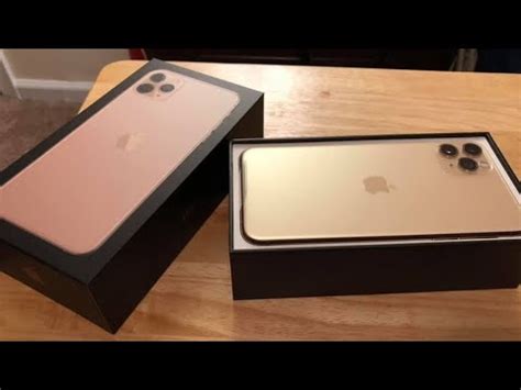 iPhone 11 Pro Max Unboxing! (Gold 512GB!) - YouTube