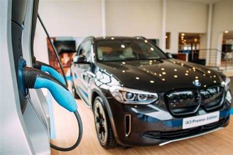 BMW Electric Car Range | Explore the BMWi Range at Lloyd BMW