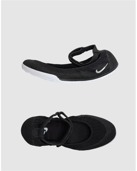 Nike Ballet Flats in Black | Lyst