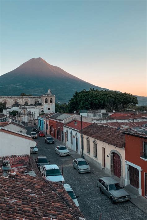 6 Best Hostels in Antigua, Guatemala - Stay to Wander