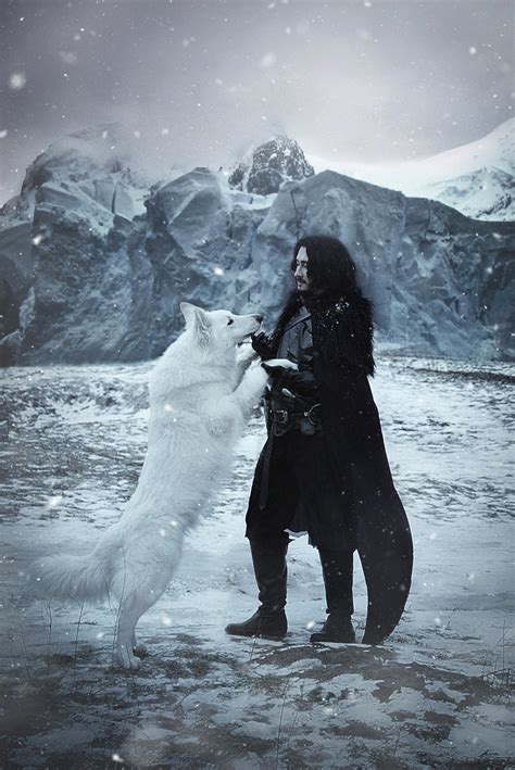 [NO SPOILERS] Just a Jon Snow playing with his direwolf, Ghost - Game ...