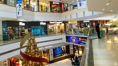 Head Over To DLF Mall Of India In Noida For A Truly Grand Shopping ...