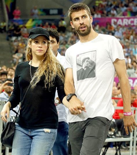 Gerard Pique Wife | Super WAGS - Hottest Wives and Girlfriends of High-Profile Sportsmen | Page 5