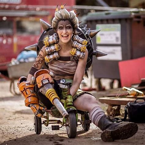 Now That’s Good Junkrat [Cosplay] | Overwatch cosplay, Cosplay, Overwatch