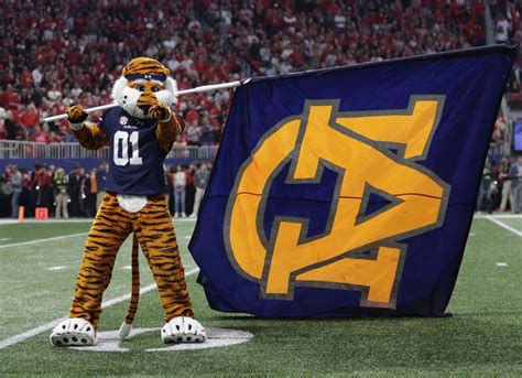 A look back at Aubie's first year as his 40-year celebration approaches | Local News | oanow.com