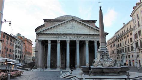 Visit the Pantheon in Rome, Italy