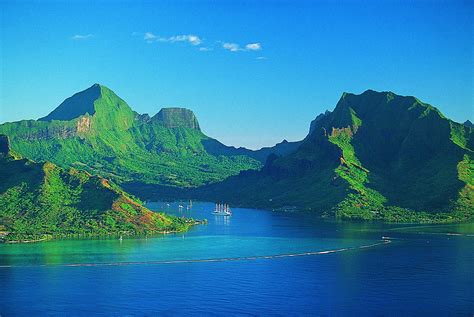 Visit Beautiful Moorea, French Polynesia - Travel Pacific