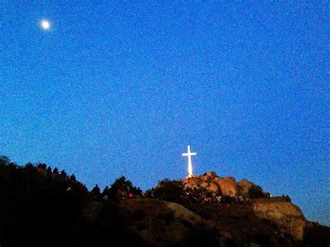 Mount-Rubidoux-top-of-Hiking-Trail-Easter-Riverside-Sunrise-Service ...