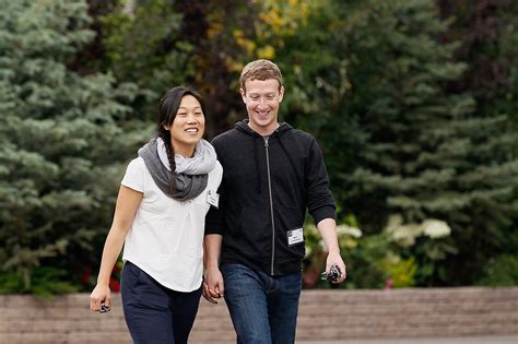 Facebook CEO Mark Zuckerberg, Wife Give $120M to Bay Area Schools | TIME