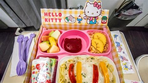 What EVA's Hello Kitty–Themed Flight Is Like | Marie Claire