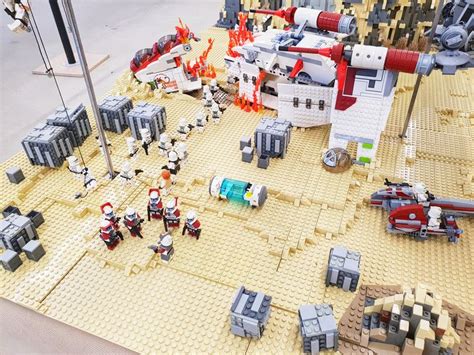 Second Battle on Geonosis | Lego creative, Lego star wars, Lego pictures