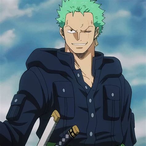 Download Bounty Hunter Roronoa Zoro PFP Wallpaper | Wallpapers.com