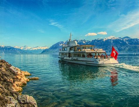 Boat on Lake Geneva – free photo on Barnimages