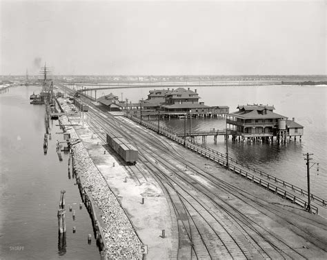 Old Florida circa 1900. "Port Tampa Inn and docks." Detroit Publishing ...