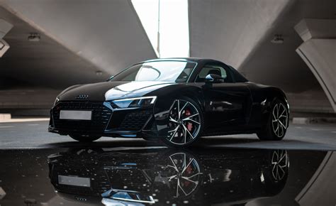 AUDI R8 SPYDER - www.royalroad.ae