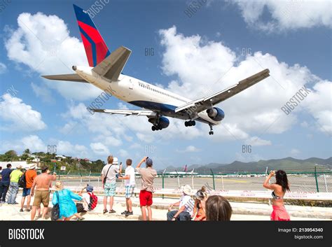 Philipsburg St Maarten Image & Photo (Free Trial) | Bigstock