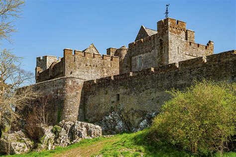 Cahir Castle in Ireland Photograph by Artur Bogacki - Pixels