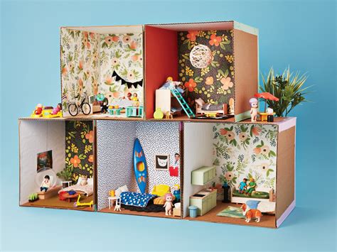 How to make a cardboard dollhouse