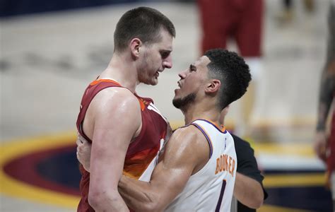 MVP Nikola Jokic ejected, Suns sweep Nuggets 125-118 | AP News