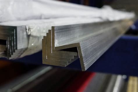 Stainless steel profiles & beams | Speed Alloys