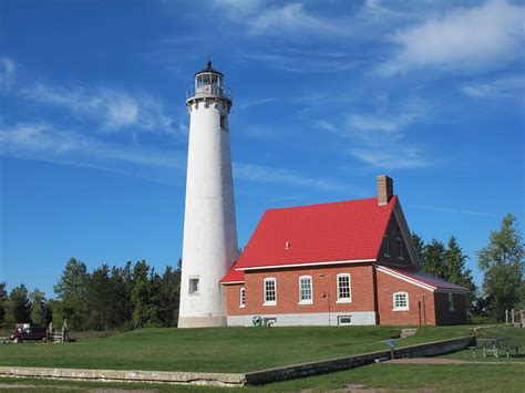 Tawas Point Lighthouse 4 Photograph by Cindy Kellogg