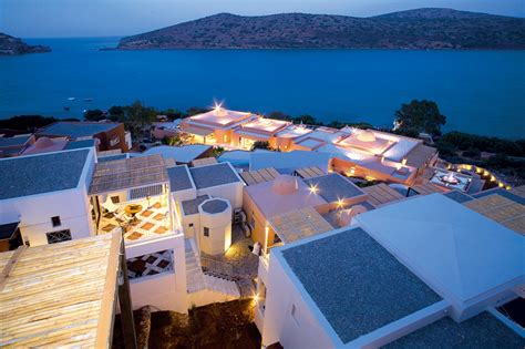 Hotel in Elounda, Crete - ktirio.gr