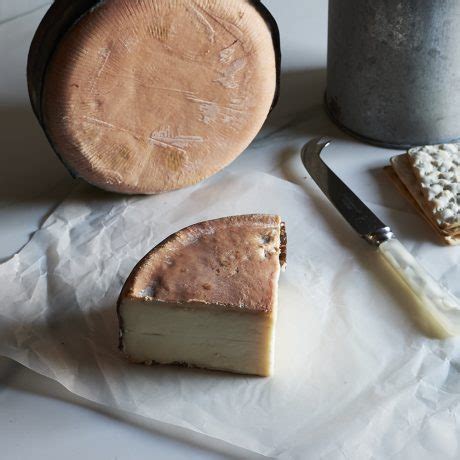 Capra Nouveau cheese – Buy online from The Courtyard Dairy.