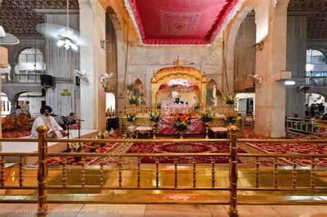 Norman Clark Photography: dsc1709 Inside the Gurdwara Bangla Sahib Temple