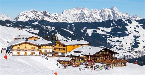 Ski holiday beginners guide to skiing